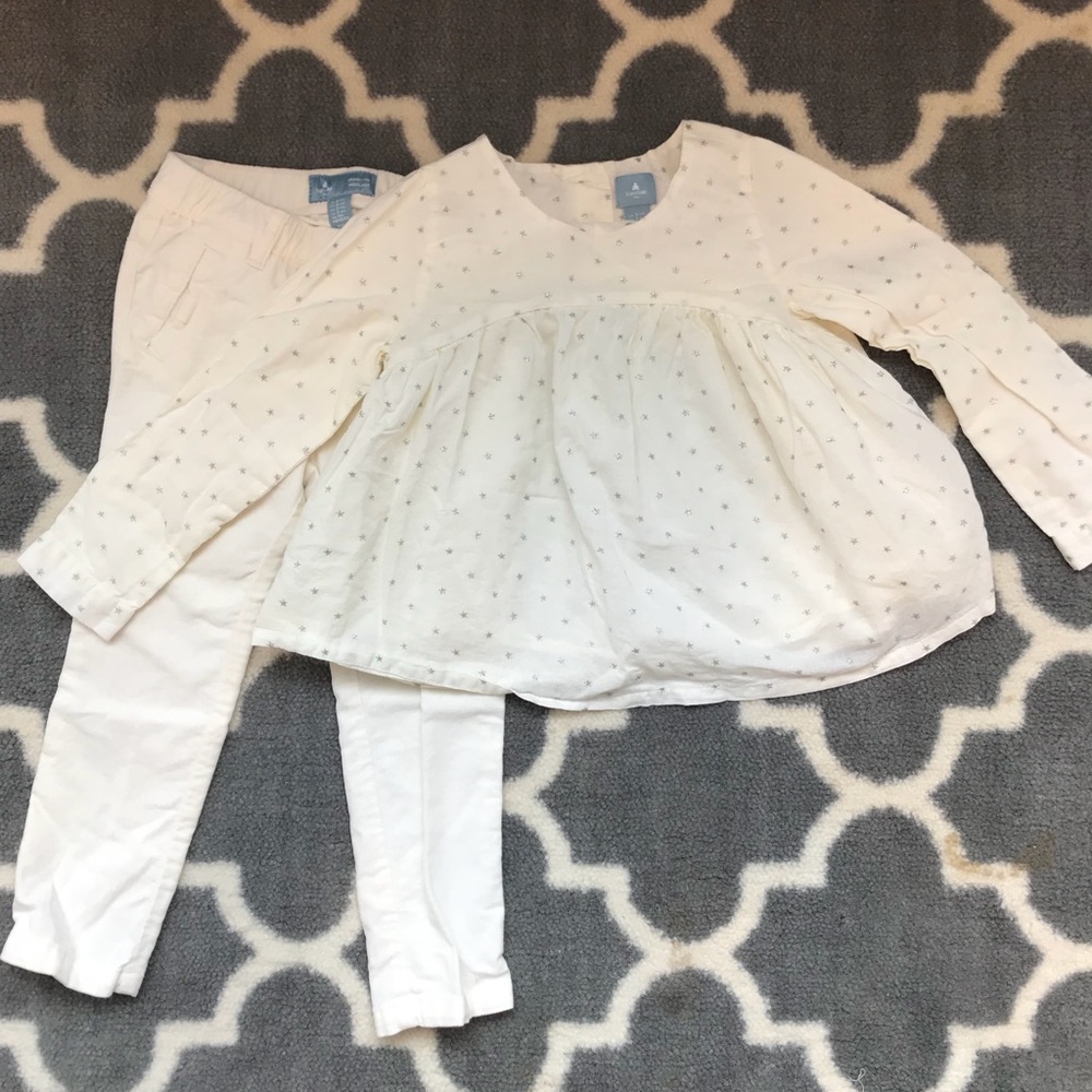 BabyGap Velvet Jeggings and Matching Shirt